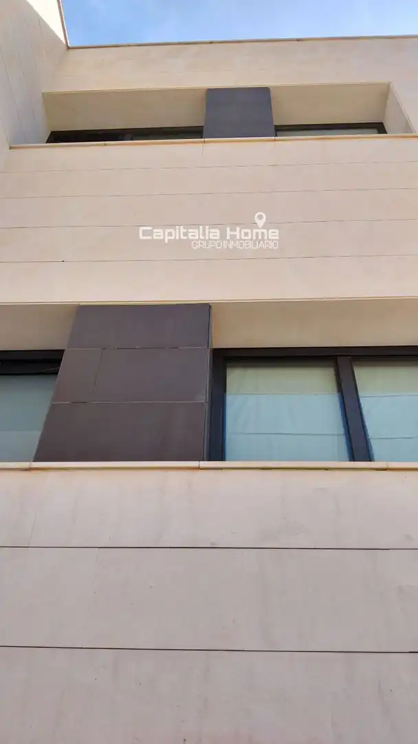 Vista exterior de Casa o xalet en venda en Relleu amb Aire condicionat, Calefacció i Piscina