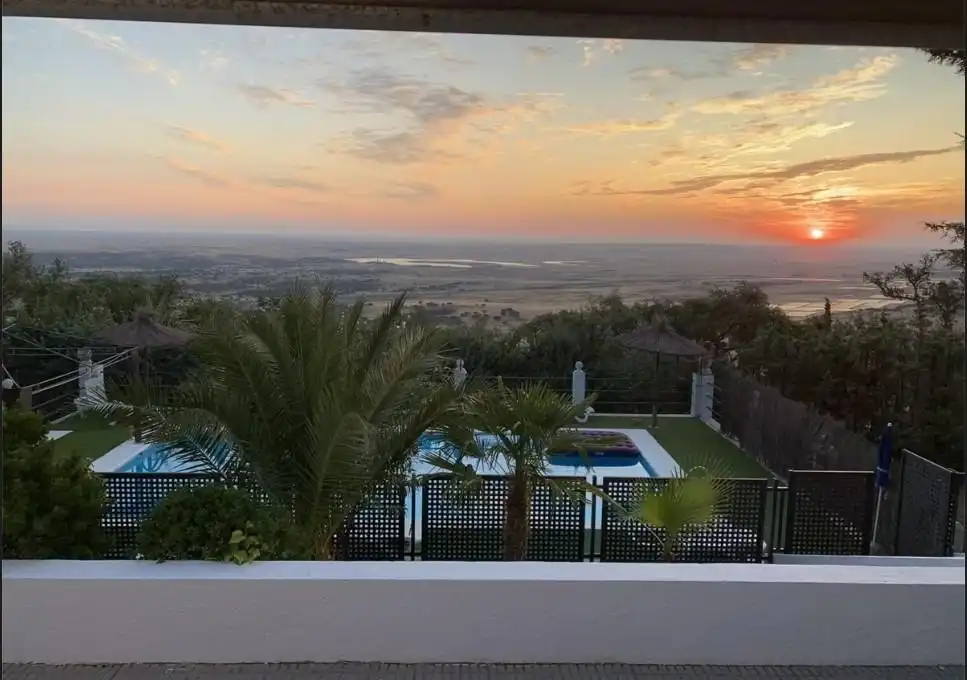 Vista exterior de Casa o chalet en venta en Cáceres con Aire acondicionado, Calefacción y Jardín privado