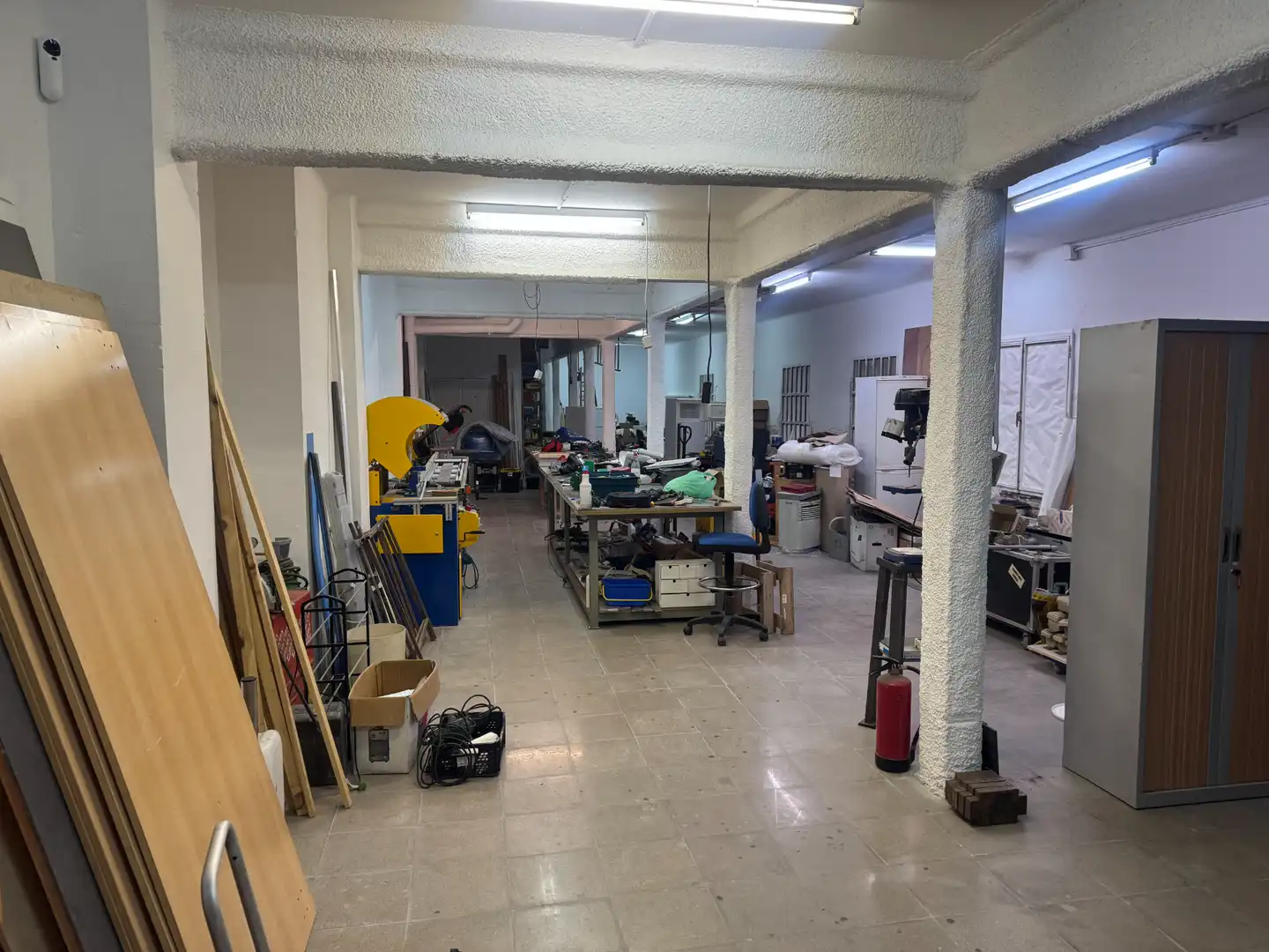 Business premises for sale in Carrer de l'Avenir 13, imagen 2