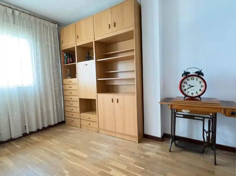 Bedroom of Flat for sale in Fuencarral - El Pardo