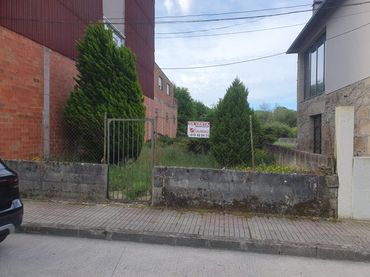 Terreno residencial en venta en Rúa Pardo Bazán