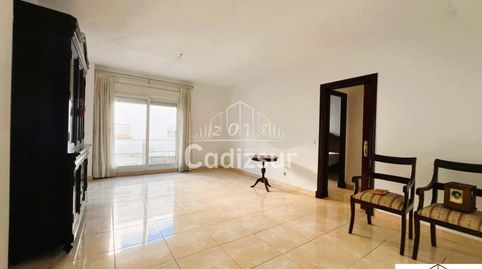 Foto 3 de Piso en venta en Avenida Marconi, Paseo Marítimo - San José - La Laguna, Cádiz Capital