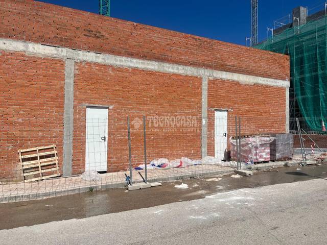 Local comercial en Alquiler en Los Hueros