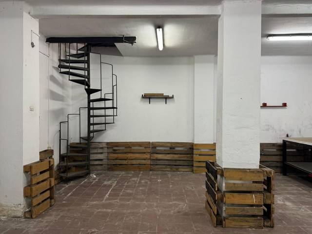 Local comercial en Venta en Avenida Avinguda Primer de Maig en La Llagosta