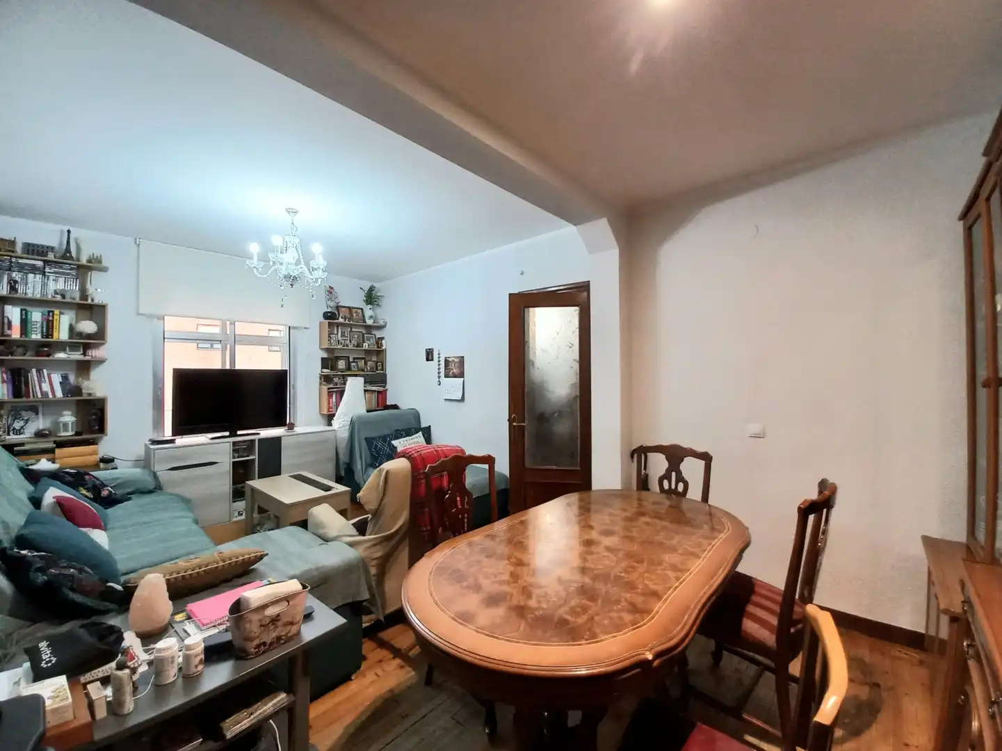 Sala d'estar de Pis en venda en Burgos Capital amb Calefacció i Traster