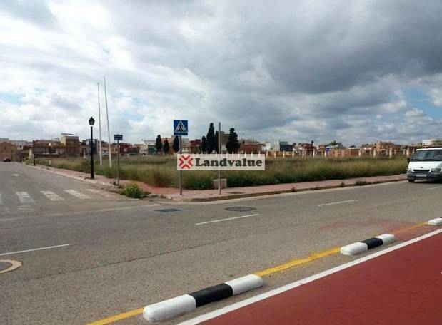 Terreno residencial en Venta en Carrer Ramón y Cajal 7(A), 8 (A), 16 y 25 en Rafelbuñol / Rafelbunyol