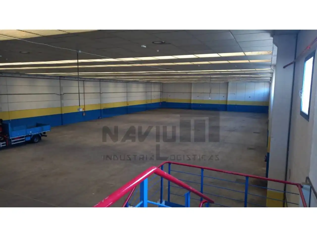 Industrial building to rent in Barrio de la Estación, imagen 13