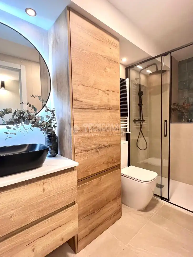 Baño de Piso en venta en Madrid con Aire acondicionado y Calefacción