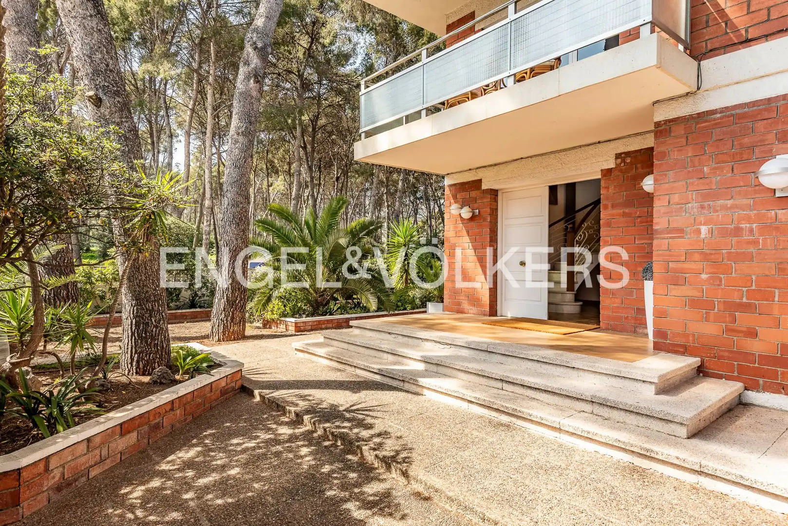 Casa con piscina en venta en Montmar, imagen 5