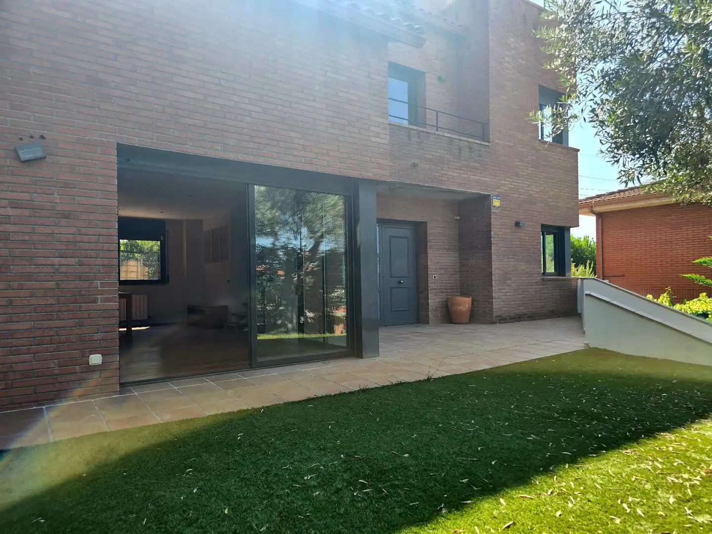 Exterior view of Houses for sale in Rubí  with Heating, Private garden and Parquet flooring