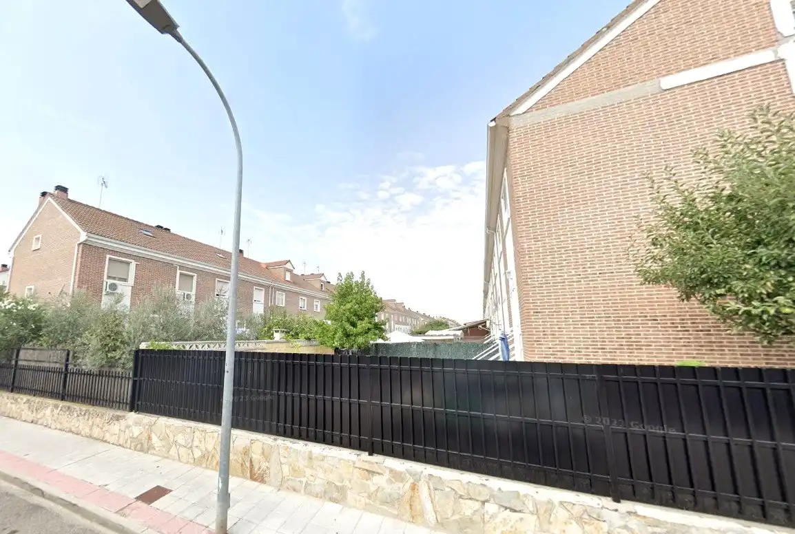 Vista exterior de Casa o xalet en venda en Azuqueca de Henares