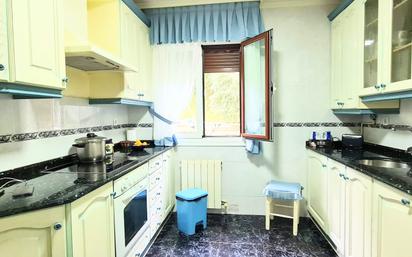 Kitchen of Flat for sale in Bilbao   with Parquet flooring, Terrace and Storage room