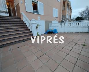 Exterior view of Single-family semi-detached for sale in Cáceres Capital  with Heating, Terrace and Furnished