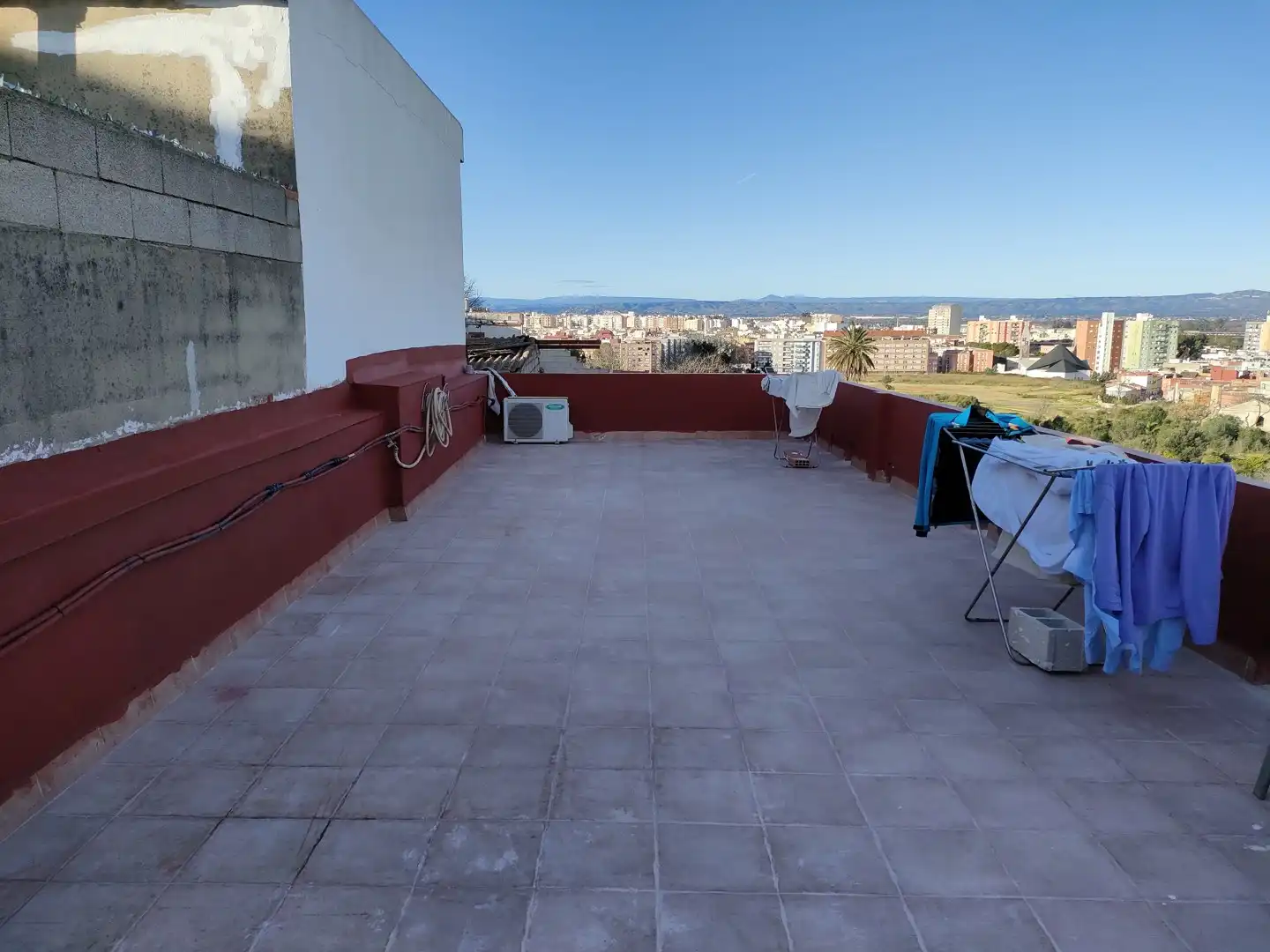 Terrassa de Casa adosada en venda en Alzira amb Terrassa, Traster i Moblat