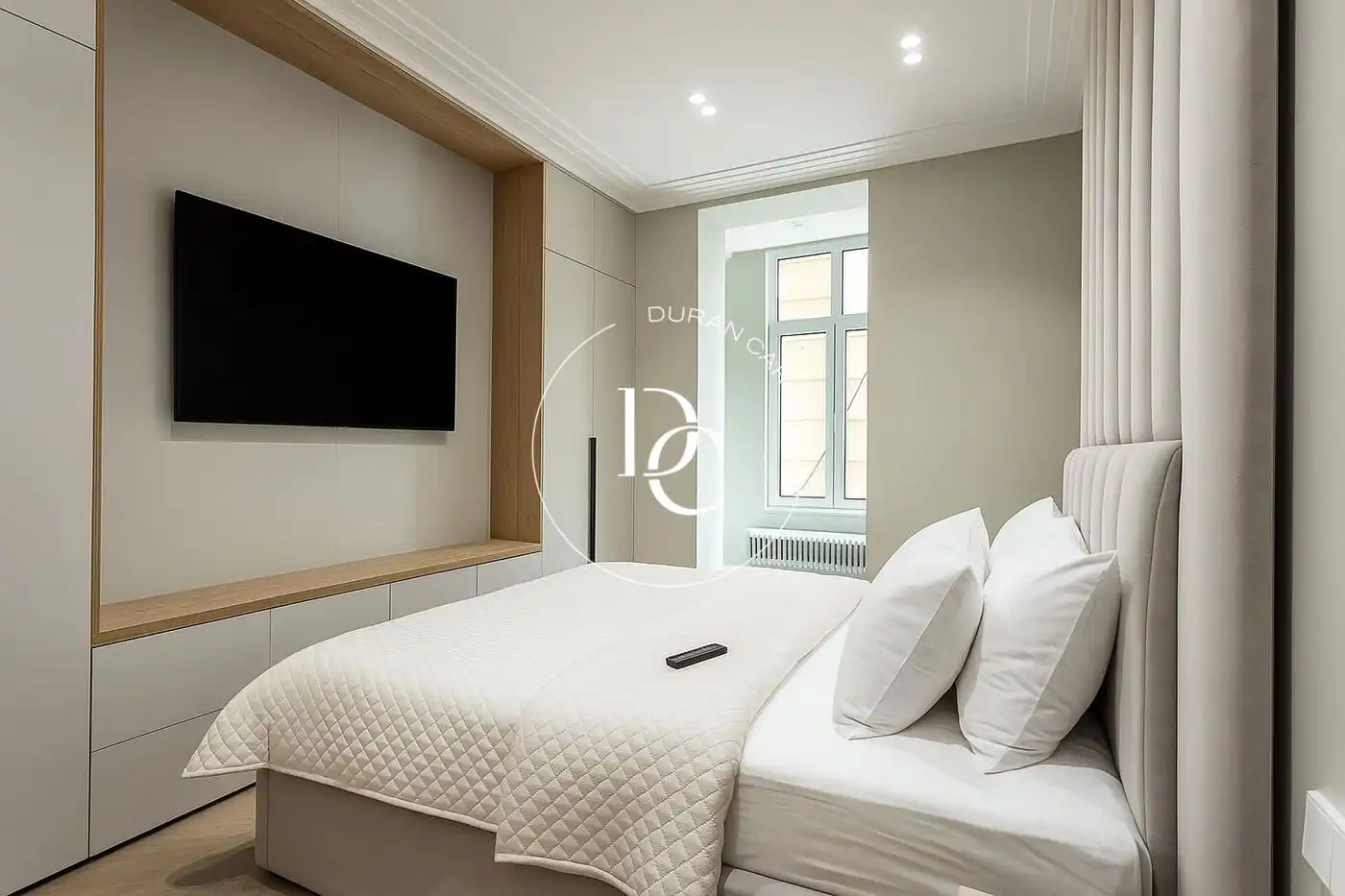 Piso con terraza en venta en Carrer de València, imagen 19