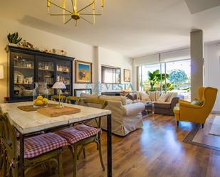Living room of Flat for sale in Roda de Berà  with Heating, Private garden and Terrace