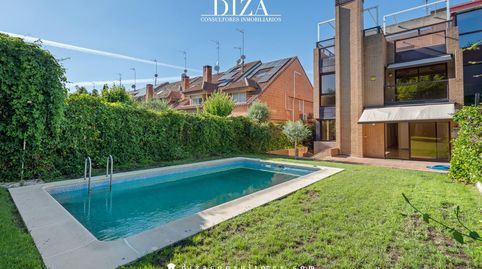 Photo 2 of Detached homes for rent in Cascanueces, Conde Orgaz - Piovera, Madrid Capital