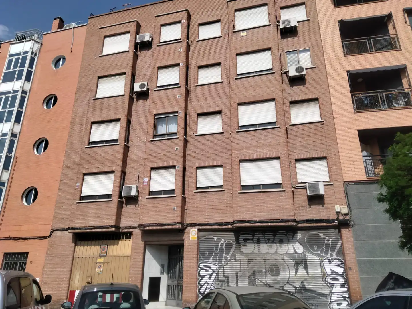 Vista exterior de Piso en venta en  Madrid Capital