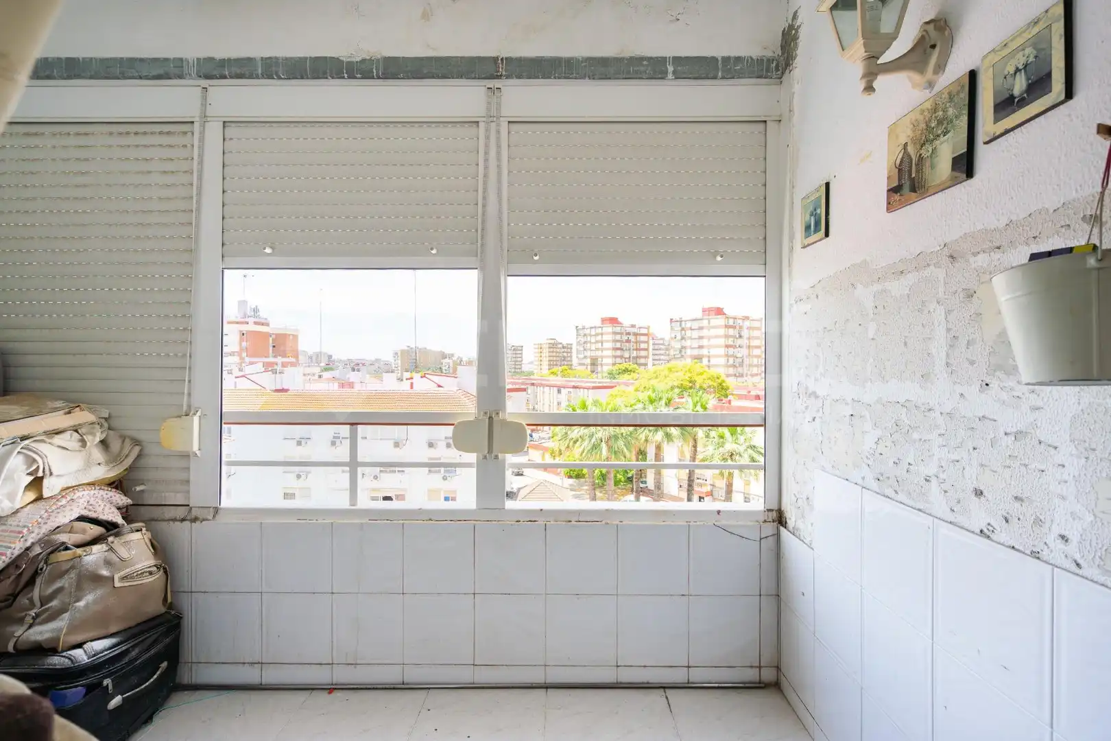 Bedroom of Flat for sale in Sevilla  with Balcony