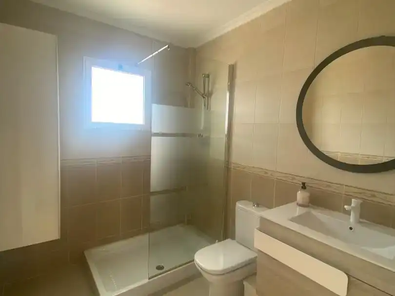 Baño de Casa o chalet de alquiler en Altea con Aire acondicionado, Jardín privado y Trastero
