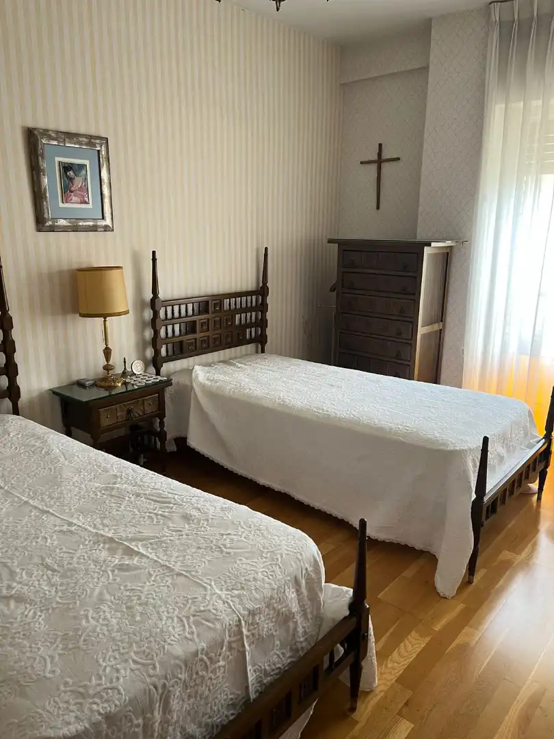 Piso en venta en Calle de Luis Bermejo, 6, Romareda