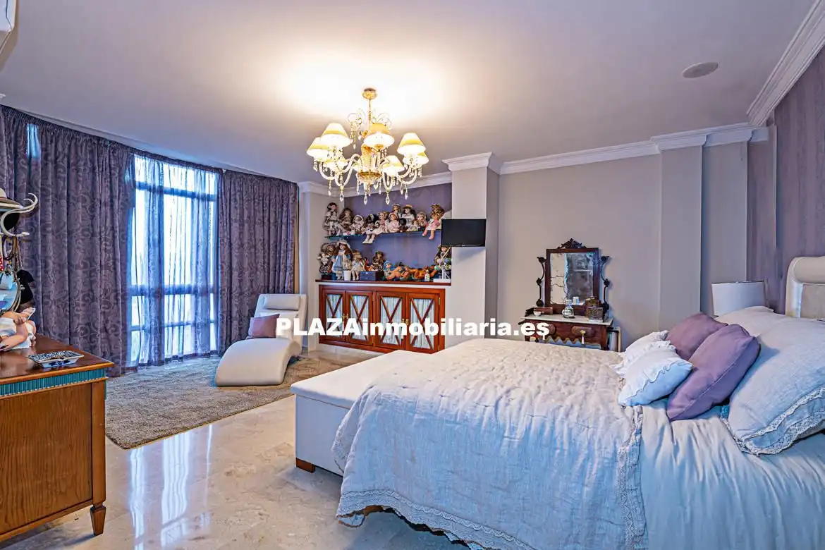 Habitación de Casa o chalet en venta en Lucena con Aire acondicionado, Trastero y Piscina