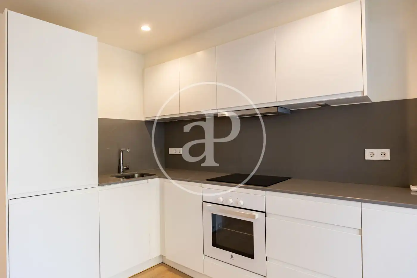 Cocina de Piso en venta en Barcelona con Aire acondicionado, Calefacción y Balcón