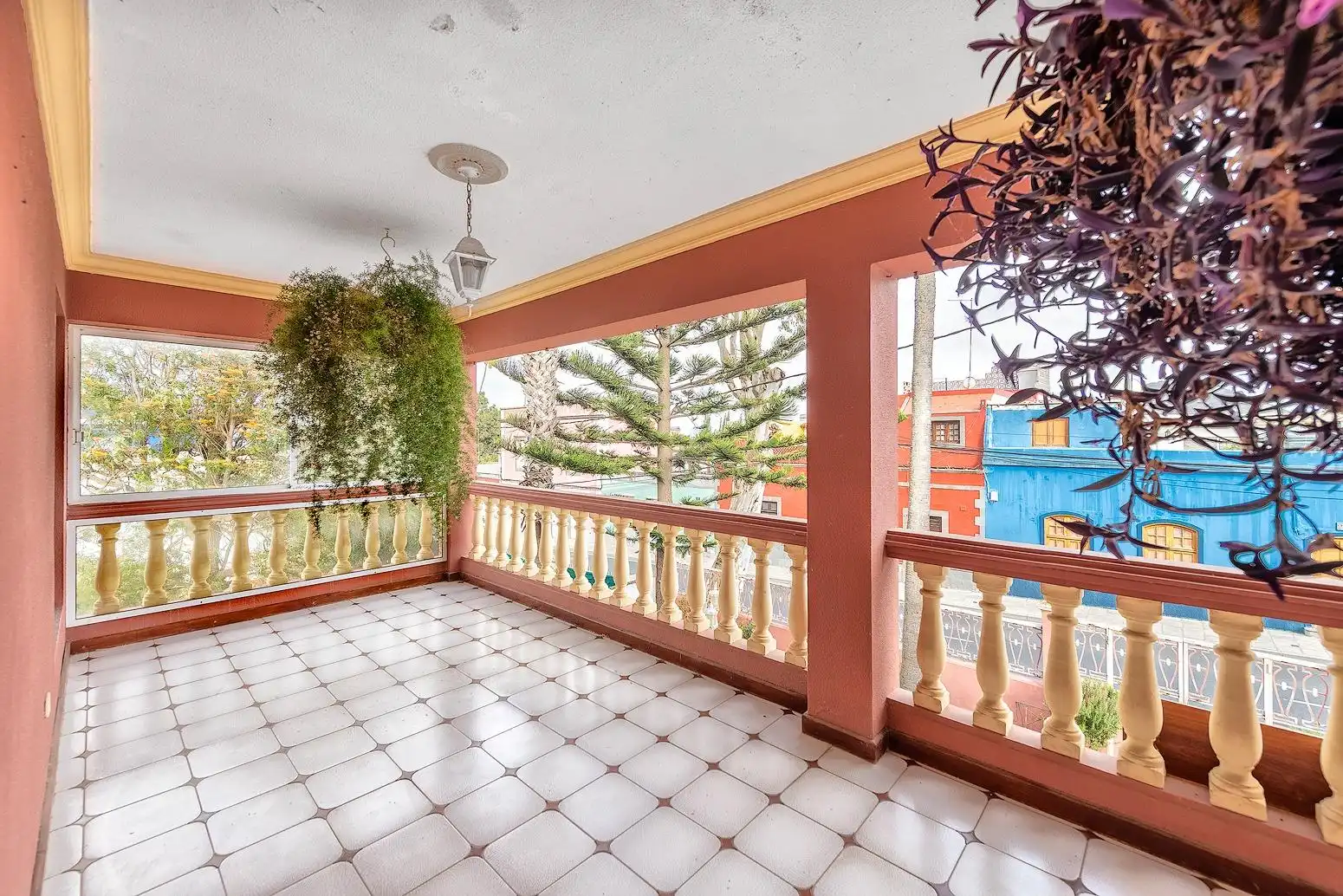 Terrassa de Casa o xalet en venda en Las Palmas de Gran Canaria amb Aire condicionat, Jardí privat i Terrassa