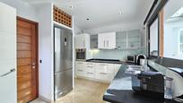 Kitchen of House or chalet for sale in Marbella  with Terrace and Balcony