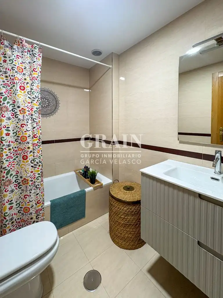Baño de Apartamento en venta en Albacete con Aire acondicionado y Calefacción