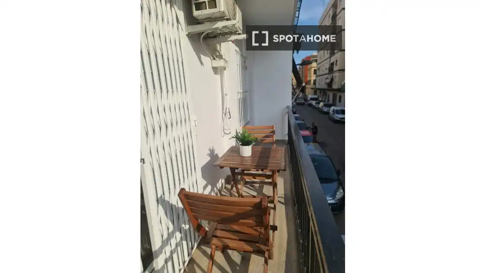 Terrassa de Apartament per a compartir en Xirivella amb Aire condicionat i Terrassa