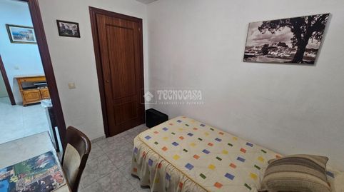 Foto 2 de Casa adosada de alquiler en Av. Pepita Durán, El Cónsul - Ciudad Universitaria - El Romeral, Málaga Capital