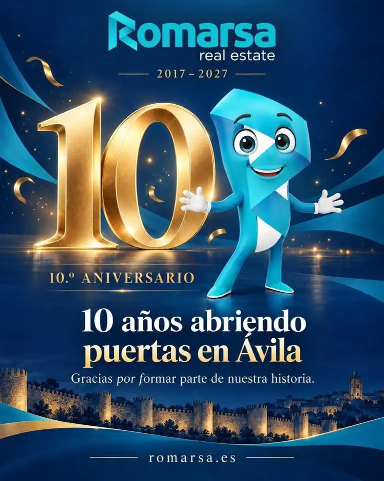 Vista exterior de Casa adosada en venda en El Barraco, Ávila