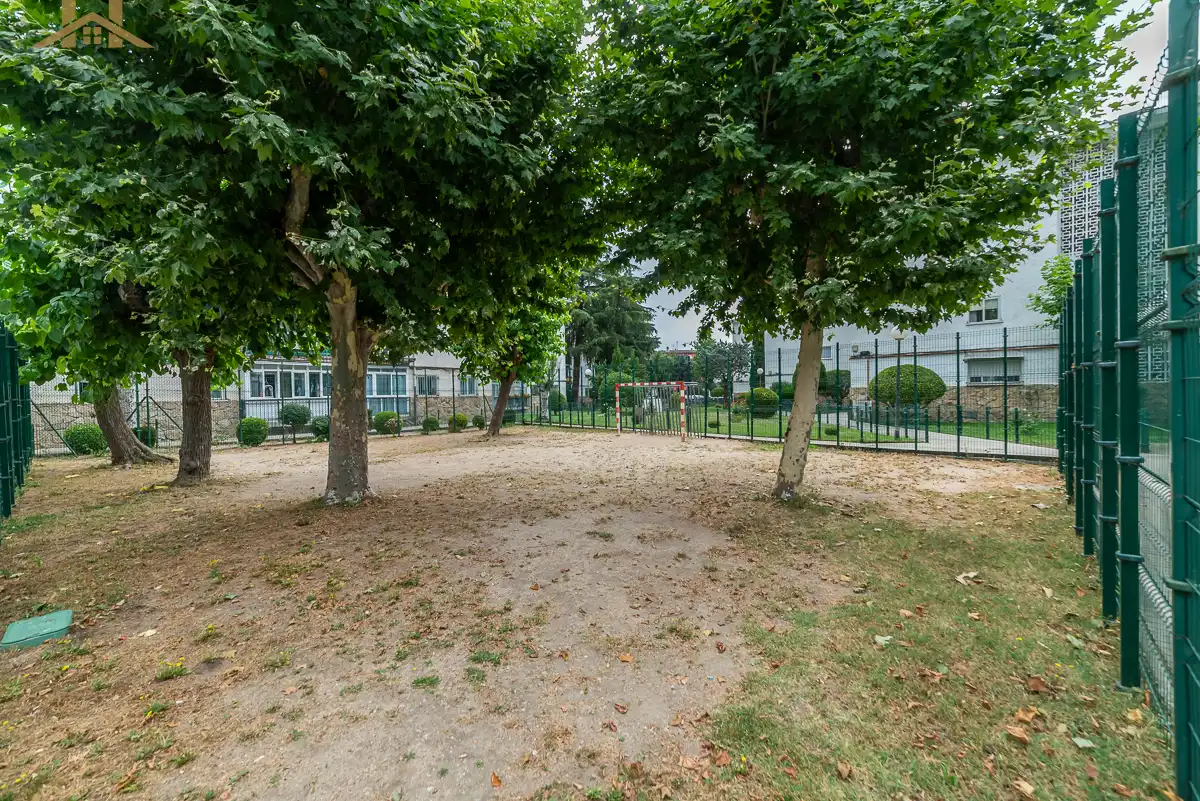 Flat for sale in Collado Villalba  with Heating, Terrace and Community pool