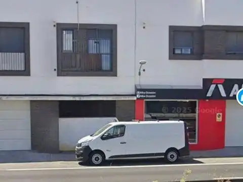 Vista exterior de Local en venta en Gelves