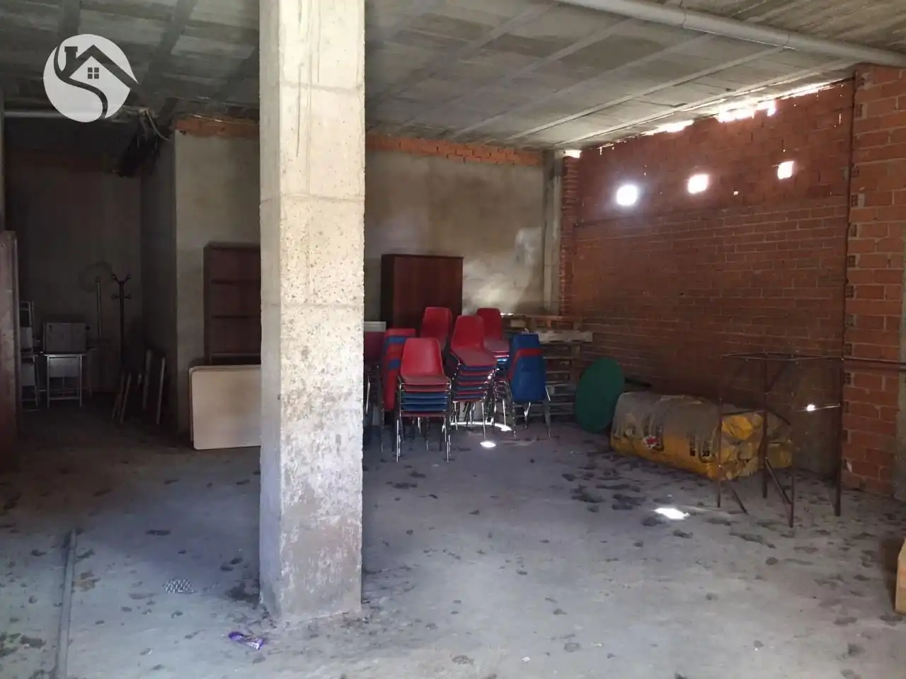 Local comercial en venda a Reyes Católicos - Paseo San Antonio