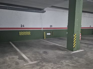 Individual amb ascensor en venda a Avenida Olimpia 15