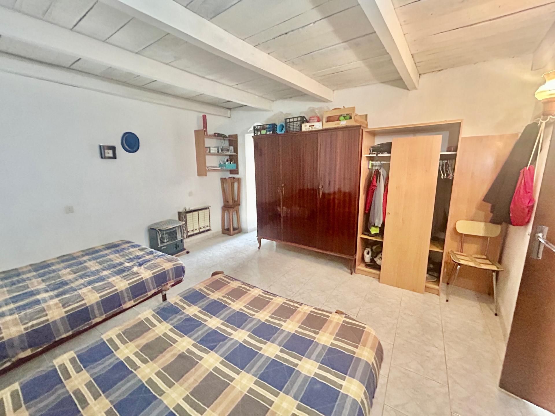 Casa adosada en venda en Fuentes de Carbajal