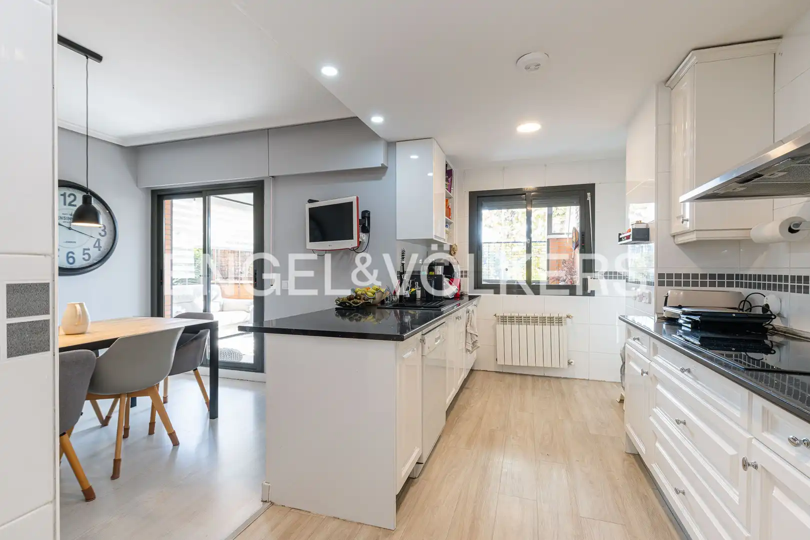 Flat with pool for sale in Zona Monte El Pilar, imagen 10