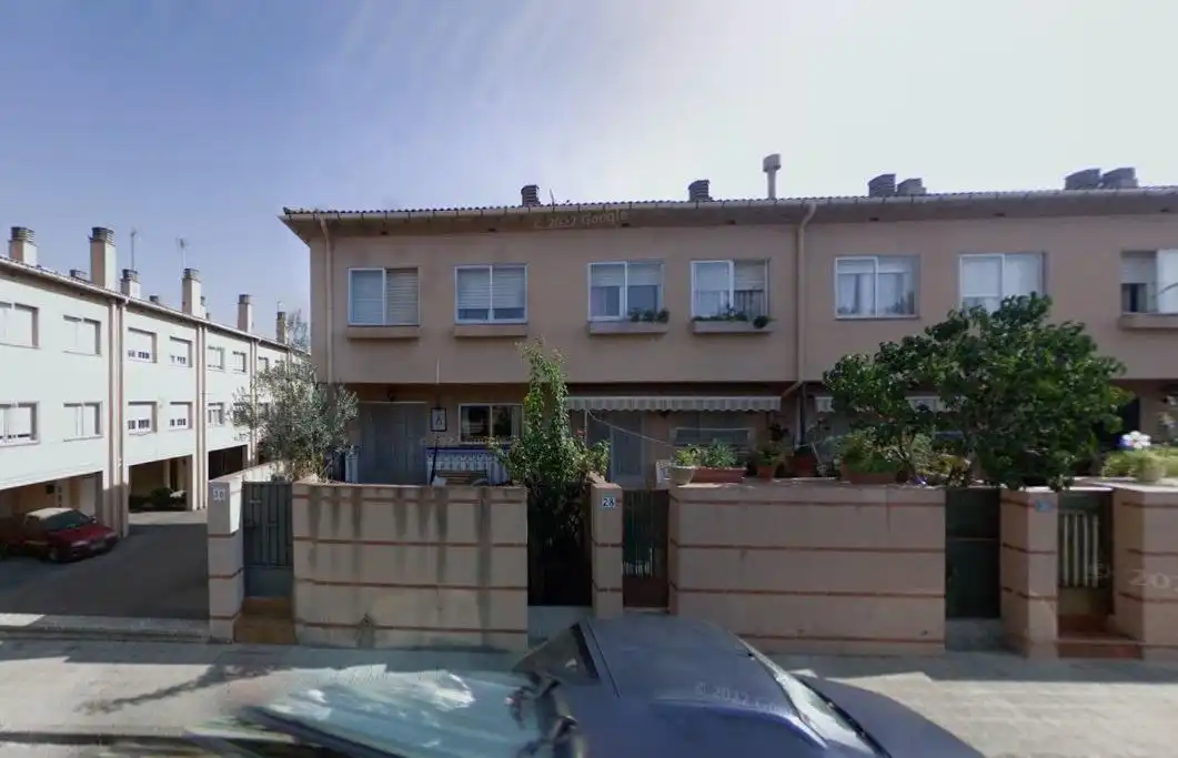 Maison mitoyenne avec jardin à vendre à Carrer MADIROLES 30