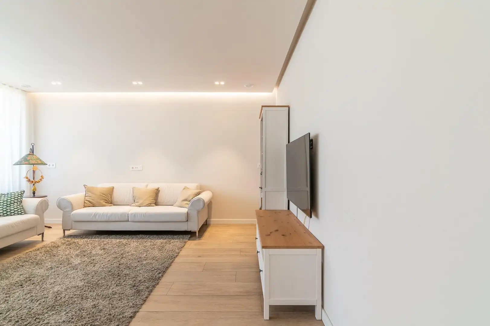 Living room of Flat for sale in Aranguren  with Air Conditioner, Heating and Terrace