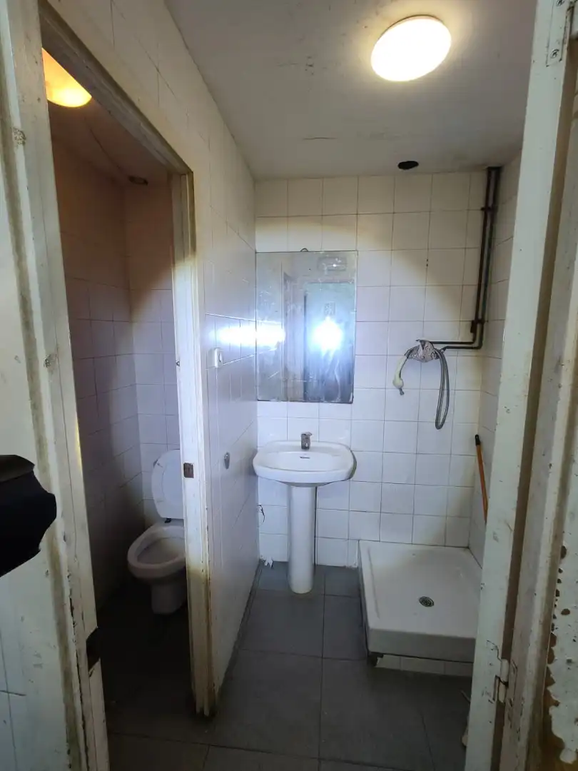 Bathroom of Commercial properties for rent in Barcelona