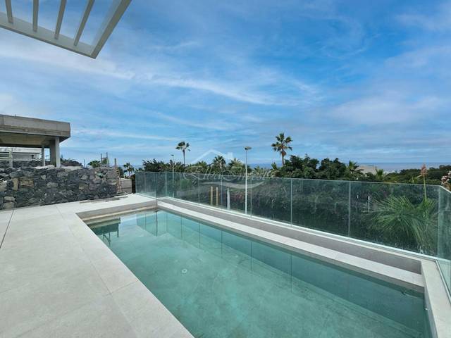 Casa-chalet en Venta en Torviscas Centro y Alto