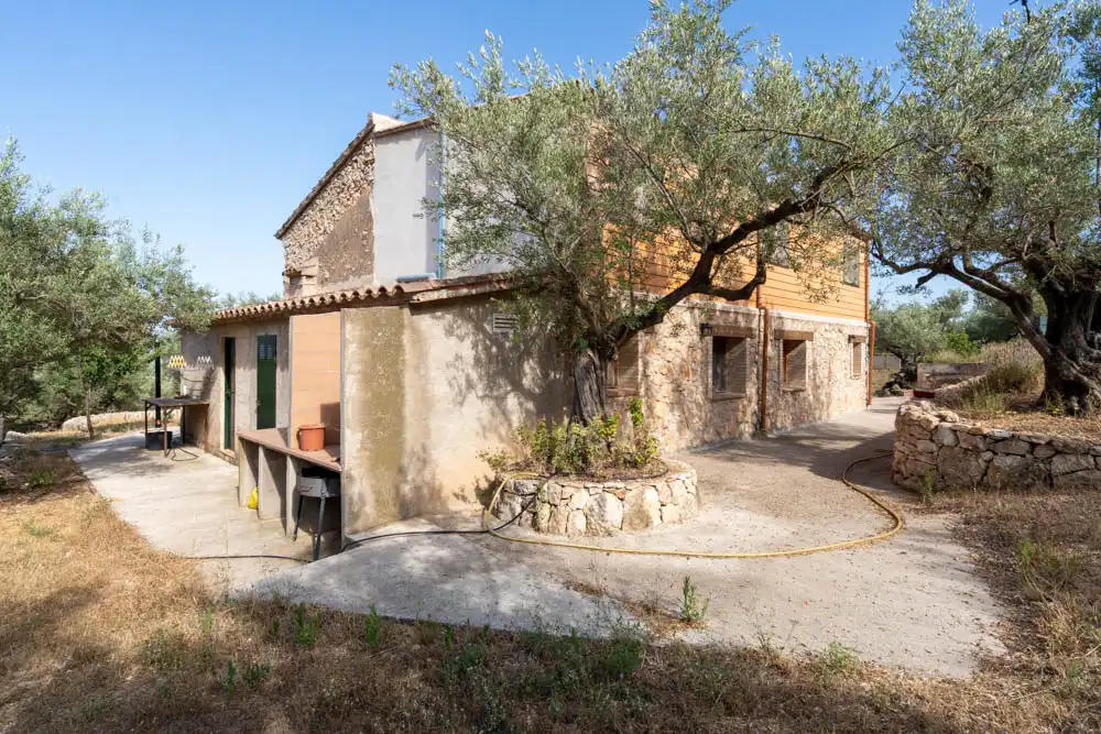 Vista exterior de Finca rústica en venta en Aldover con Jardín privado, Terraza y Amueblado