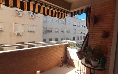 Bedroom of Flat for sale in  Sevilla Capital  with Air Conditioner and Terrace