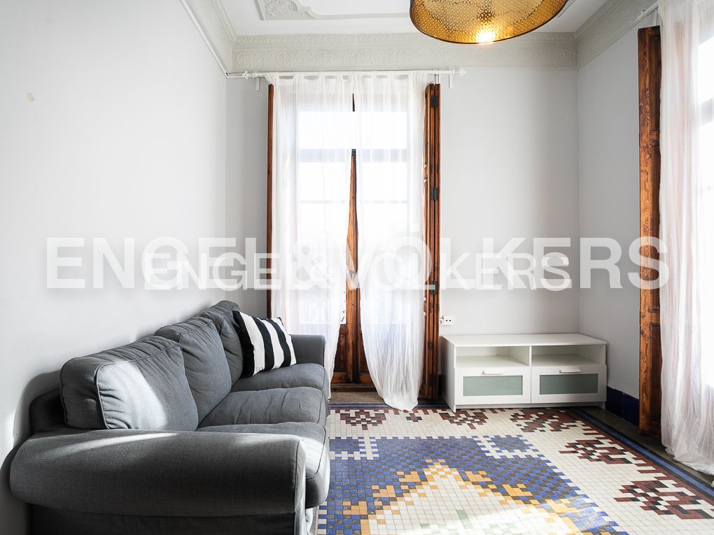 Living room of Flat for rent in  Valencia Capital  with Air Conditioner, Heating and Furnished