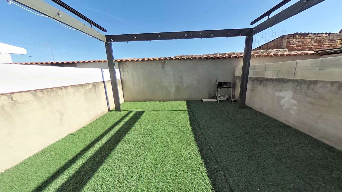 Terrassa de Casa o xalet en venda en El Carpio de Tajo amb Calefacció, Jardí privat i Terrassa