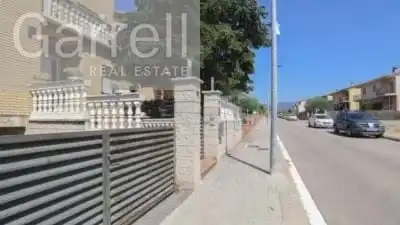 Vista exterior de Casa o chalet en venta en Llinars del Vallès