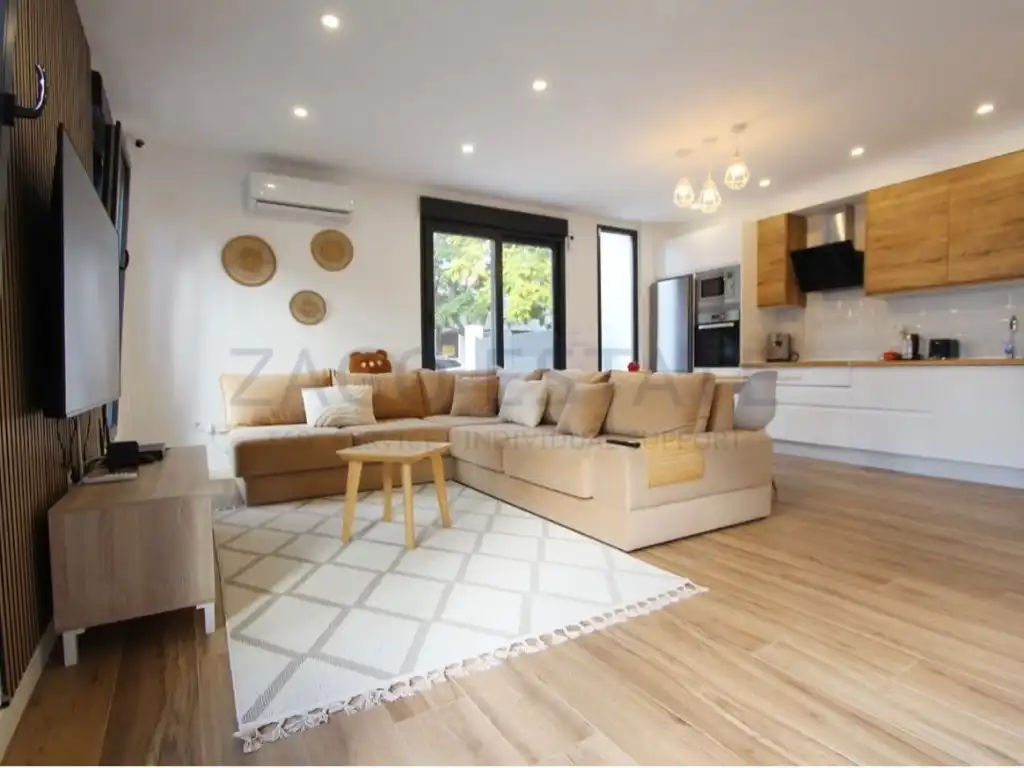 Sala de estar de Casa adosada de alquiler en Benidorm