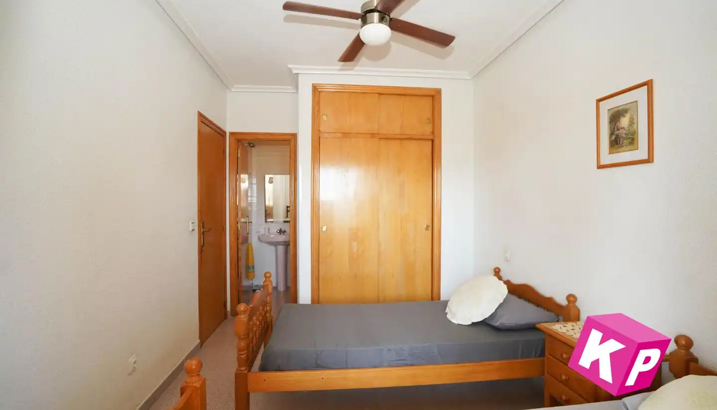 Habitación de Piso en venta en Santa Pola con Terraza y Amueblado